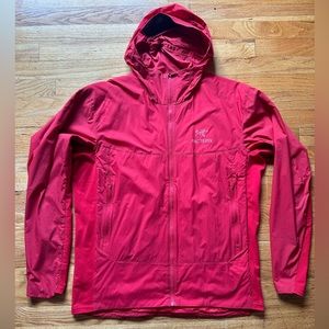 Arc’teryx Atom SL hoody Men’s size large